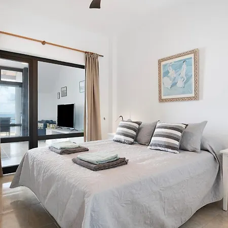 Seaview Limones Apartment